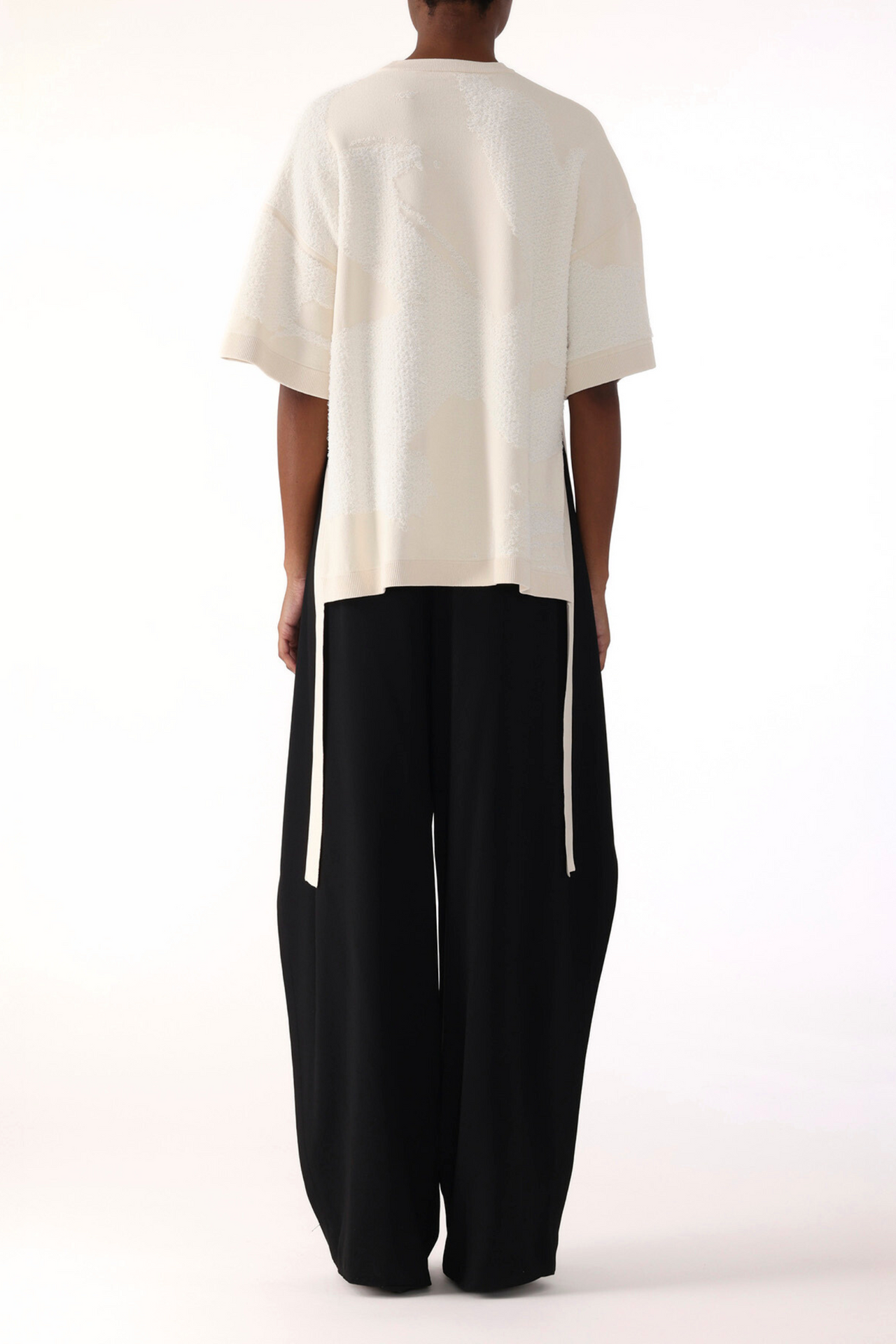 LOOPED FRINGE JACQUARD TSHIRT SWEATER WITH ARTWORK view 4