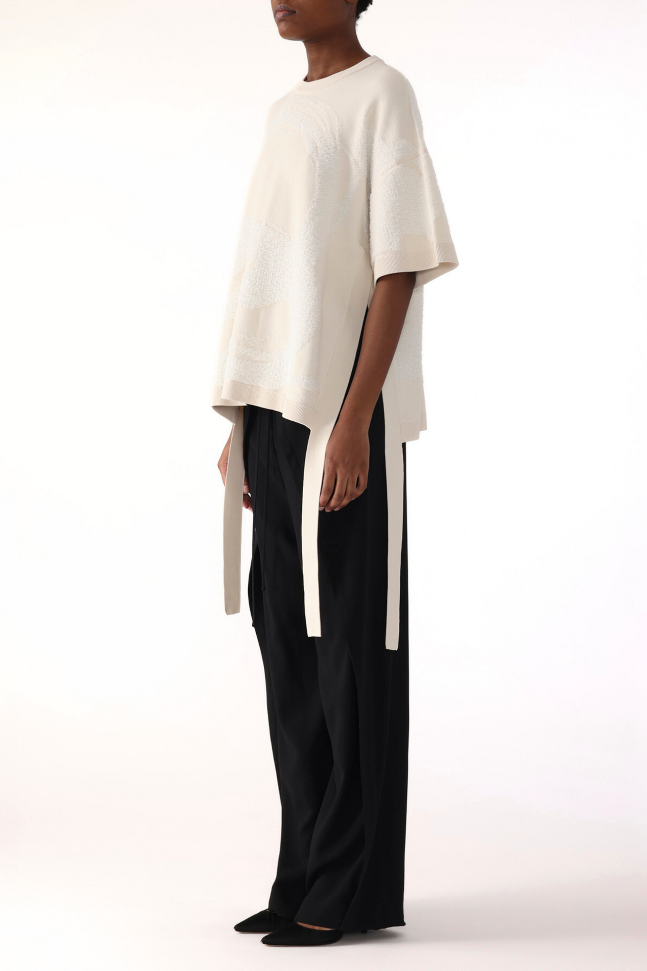 LOOPED FRINGE JACQUARD TSHIRT SWEATER WITH ARTWORK view 3