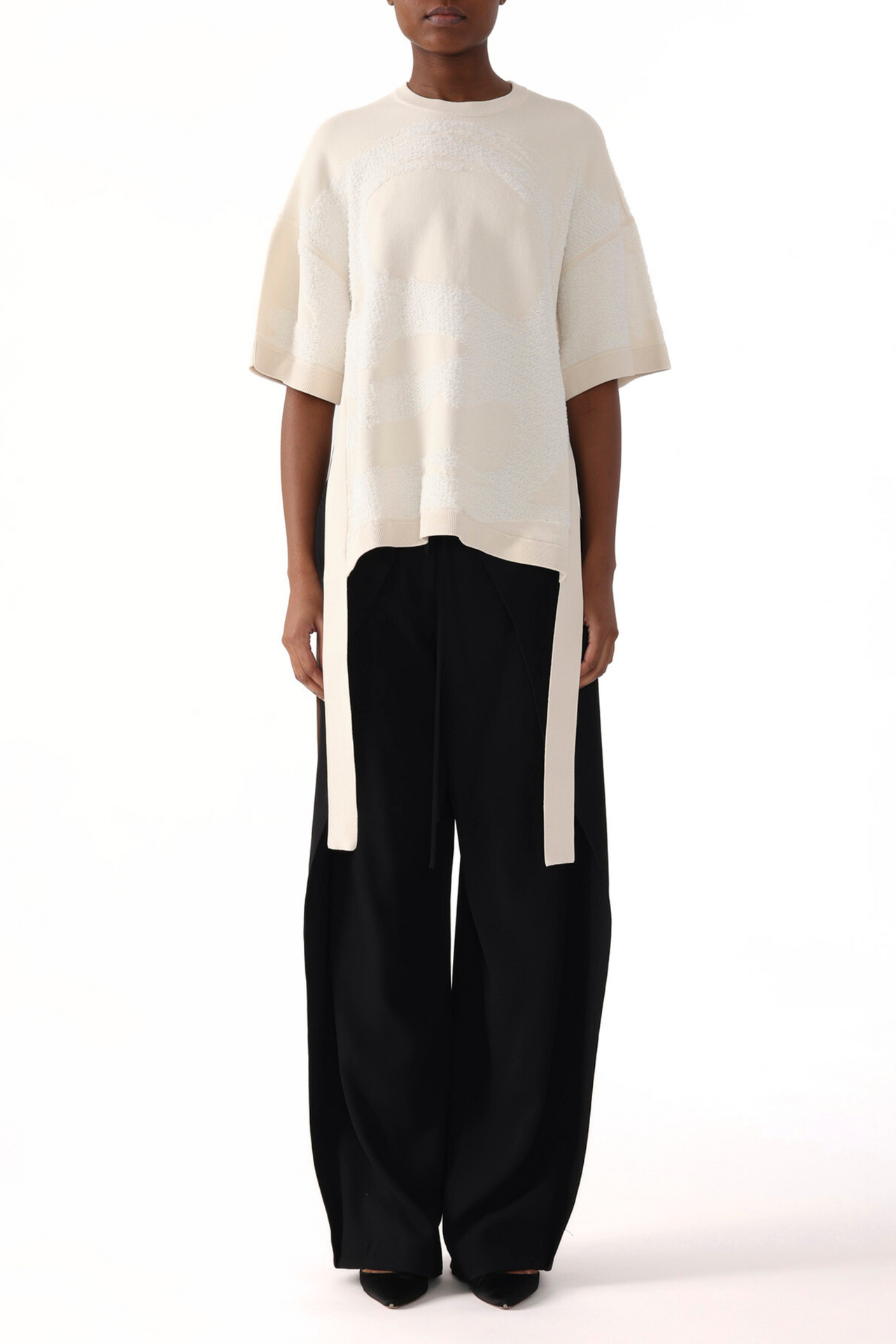 LOOPED FRINGE JACQUARD TSHIRT SWEATER WITH ARTWORK view 2