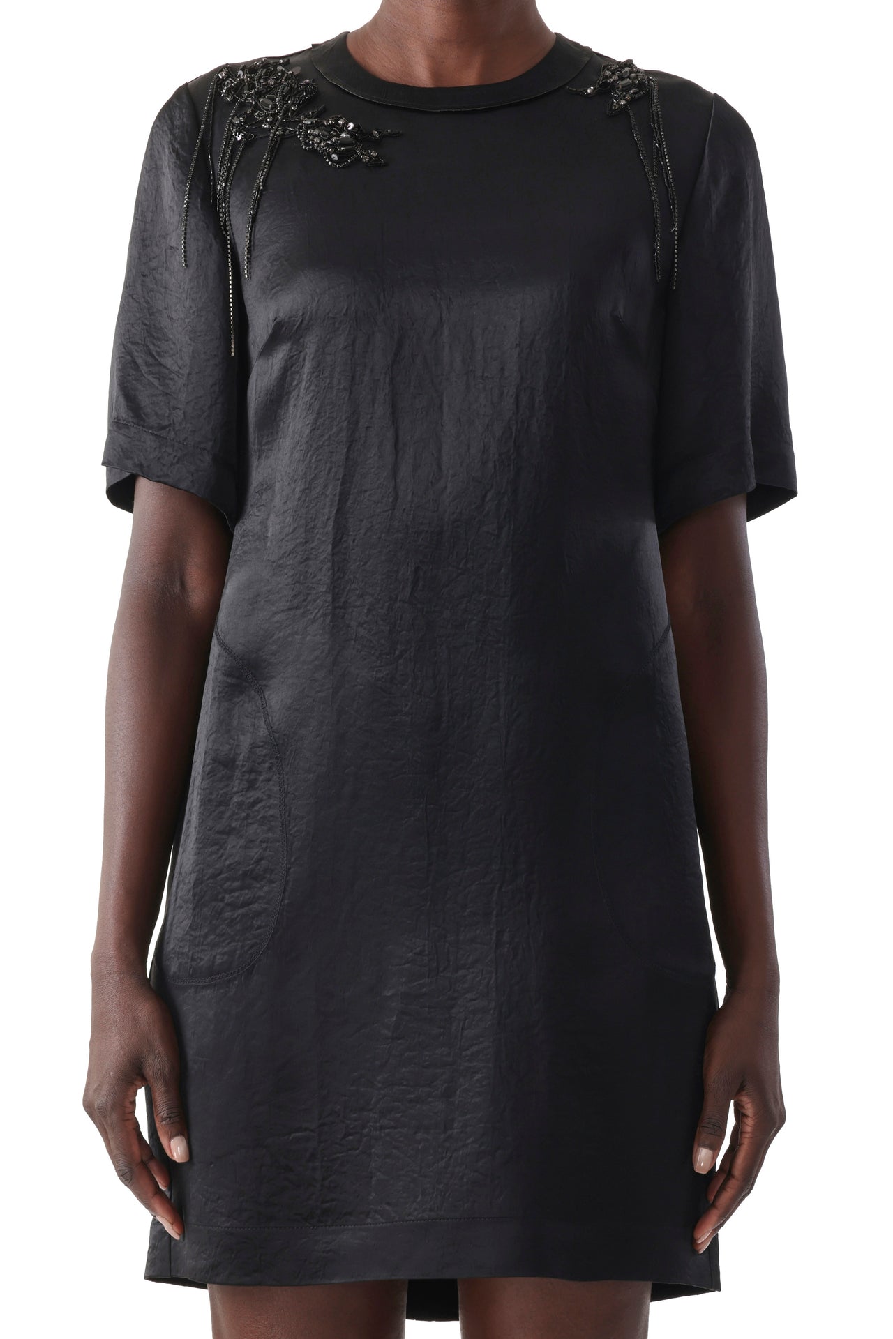 SHORT SLEEVE DRESS WITH EMBROIDERY APPLIQUES view 5