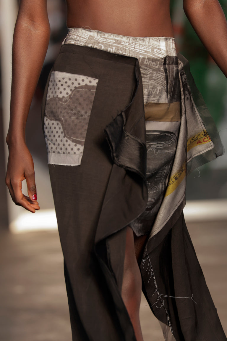 COLLAGE MIDI SKIRT WITH SHEEPHEAD ARTWORK BY ROBERT RAUSCHENBERG view 1