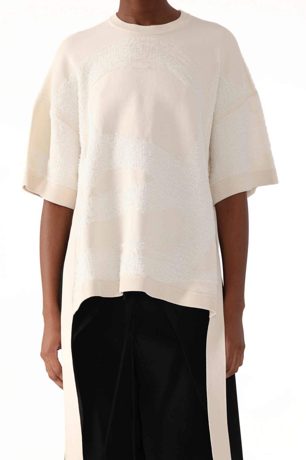 LOOPED FRINGE JACQUARD TSHIRT SWEATER WITH ARTWORK