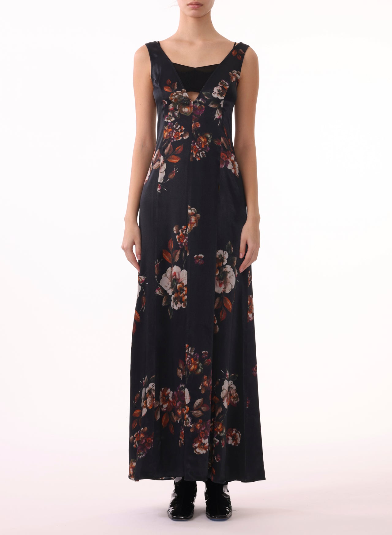 DOUBLE SCALLOP LACE DETAIL LONG PRINTED CREPE DRES view 2
