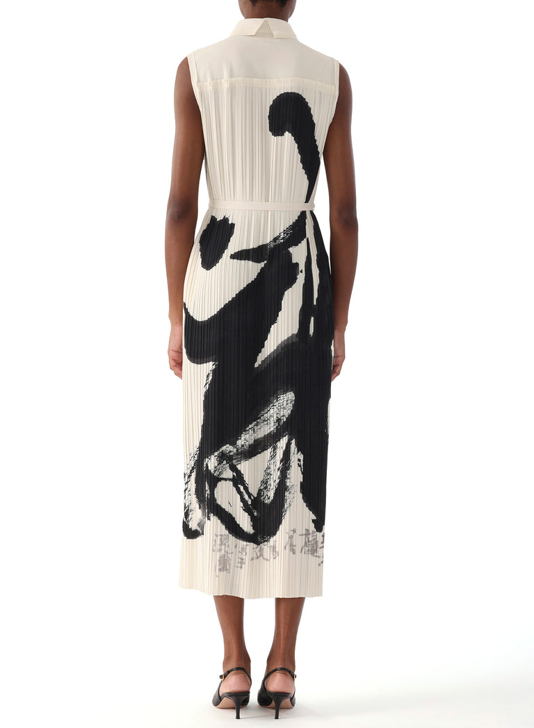 PLEATED SLEEVELESS SHIRTDRESS WITH ARTWORK BY TONG YANG TZE view 3