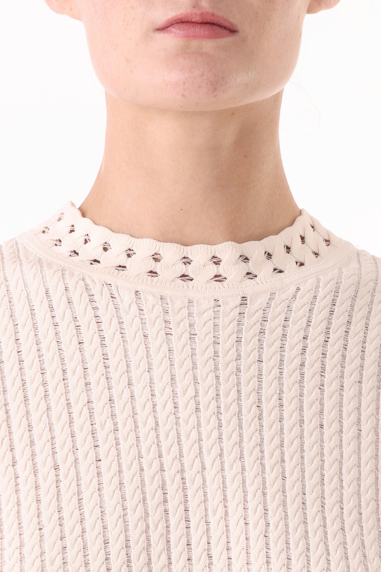 CABLE KNIT SLEEVELESS TOP view 3