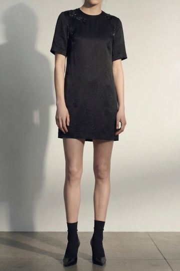 SHORT SLEEVE DRESS WITH EMBROIDERY APPLIQUES view 1