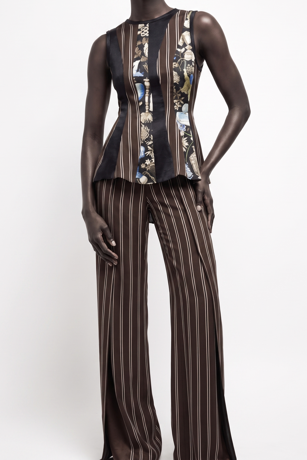 MIXED-MEDIA PANELED SLEEVELESS TOP
